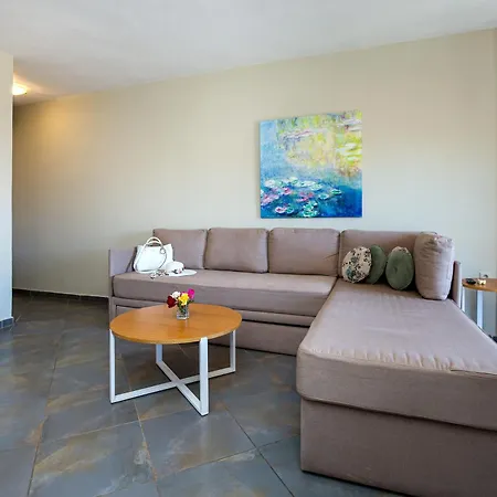 Aldebaran Апартаменты Лименария